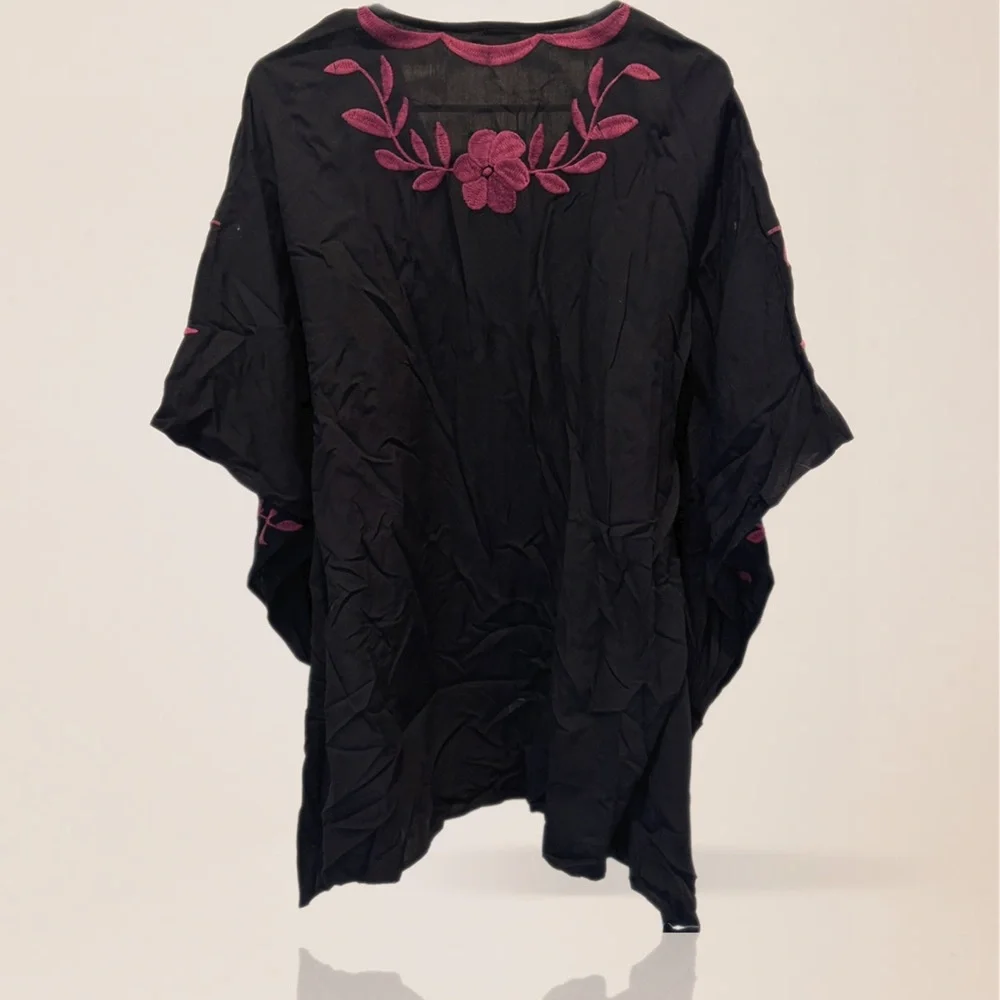 Black And Maroon Embroidered Poncho Top NWT size L - Picture 3 of 7